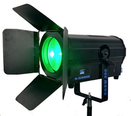Généralité RGBW 300W Fresnel Spot Light (Objectif de Fresnel) fournisseur