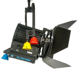 Éclairage de radiodiffusion 100W LED Fresnel Video Light High CRI Remplacement de la lumière de Fresnel au tungstène 3200K ((Joc à pôle) fournisseur