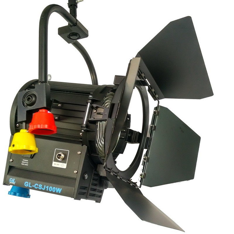 Pas de ventilateur 100W LED Fresnel Light Bi Color High CRI pour les vidéastes fournisseur